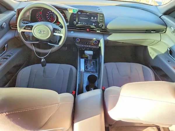 5NPLM4AG3MH048878 2021 HYUNDAI ELANTRA - Image 8