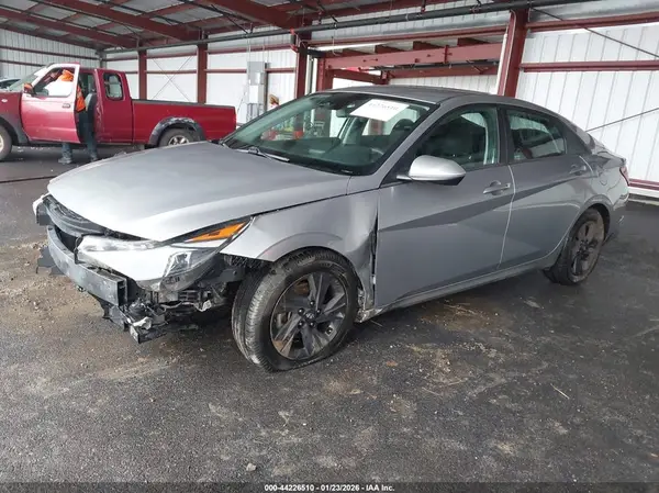 5NPLM4AG3MH049061 2021 HYUNDAI ELANTRA - Image 2