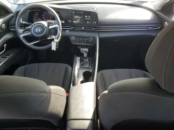 5NPLM4AG3MH052011 2021 HYUNDAI ELANTRA - Image 8