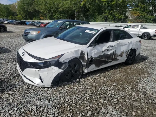 5NPLM4AG3NH054097 2022 HYUNDAI ELANTRA - Image 1