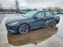 5NPLM4AG3NH058215 2022 HYUNDAI ELANTRA