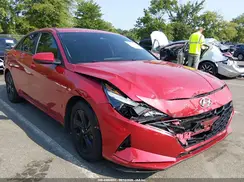 5NPLM4AG3NH058893 2022 HYUNDAI ELANTRA