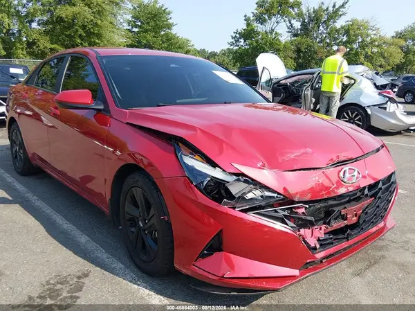 5NPLM4AG3NH058893 2022 HYUNDAI ELANTRA - Image 1