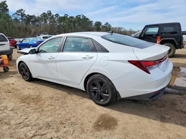 5NPLM4AG3NH059929 2022 HYUNDAI ELANTRA - Image 2