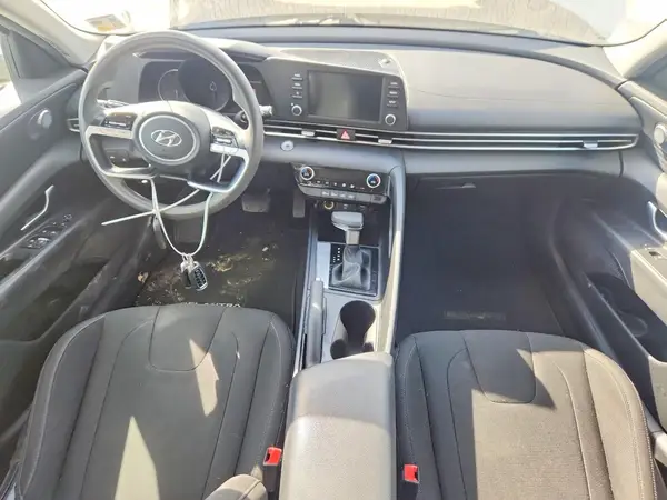5NPLM4AG3NH059929 2022 HYUNDAI ELANTRA - Image 8