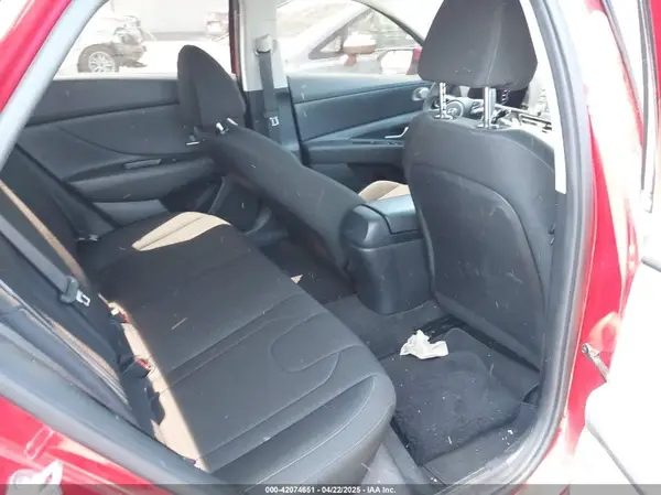 5NPLM4AG3NH064239 2022 HYUNDAI ELANTRA - Image 8