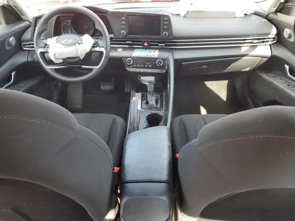 5NPLM4AG3NH070249 2022 HYUNDAI ELANTRA - Image 8