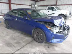 5NPLM4AG3NH072647 2022 HYUNDAI ELANTRA