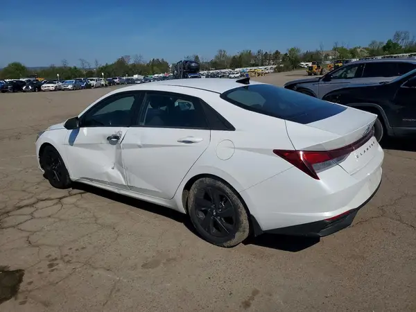 5NPLM4AG3NH074690 2022 HYUNDAI ELANTRA - Image 2