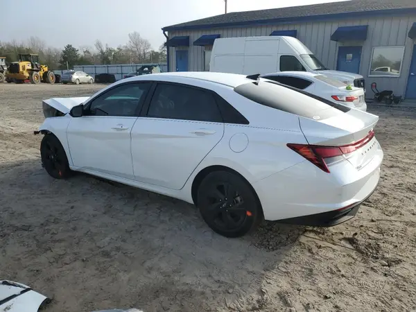 5NPLM4AG3NH074804 2022 HYUNDAI ELANTRA - Image 2