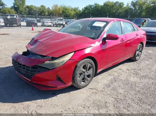 5NPLM4AG3NH076259 2022 HYUNDAI ELANTRA - Image 2