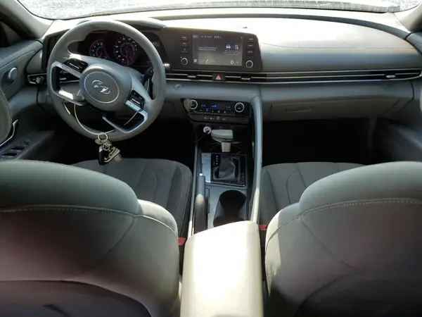 5NPLM4AG3NH078903 2022 HYUNDAI ELANTRA - Image 8