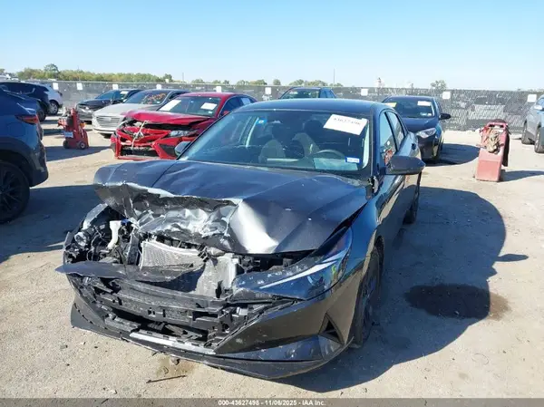 5NPLM4AG3NH079288 2022 HYUNDAI ELANTRA - Image 2