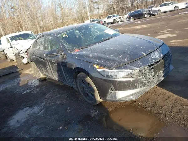 5NPLM4AG3NH080344 2022 HYUNDAI ELANTRA - Image 1