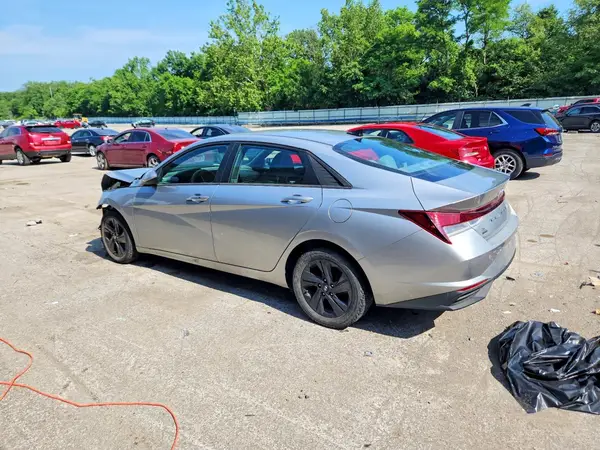 5NPLM4AG3NH082904 2022 HYUNDAI ELANTRA - Image 2
