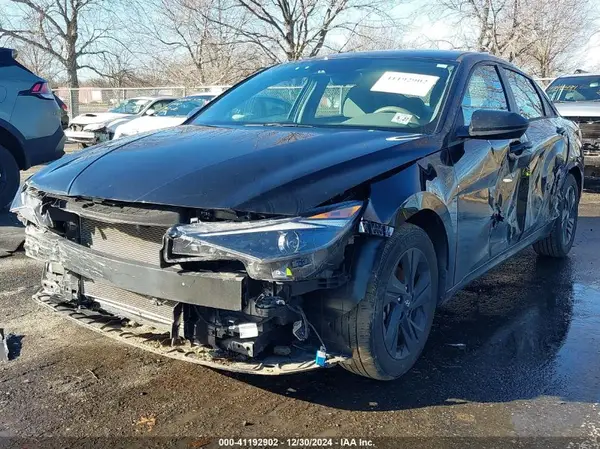5NPLM4AG3NH083454 2022 HYUNDAI ELANTRA - Image 2