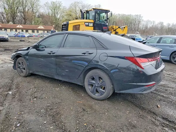 5NPLM4AG3NH085947 2022 HYUNDAI ELANTRA - Image 2