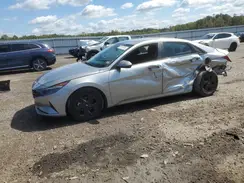 5NPLM4AG3NH086077 2022 HYUNDAI ELANTRA