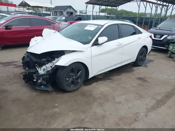 5NPLM4AG3PH089046 2023 HYUNDAI ELANTRA - Image 2