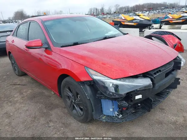 5NPLM4AG3PH089225 2023 HYUNDAI ELANTRA - Image 1