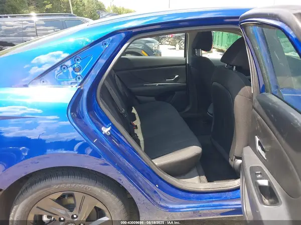 5NPLM4AG3PH094294 2023 HYUNDAI ELANTRA - Image 8