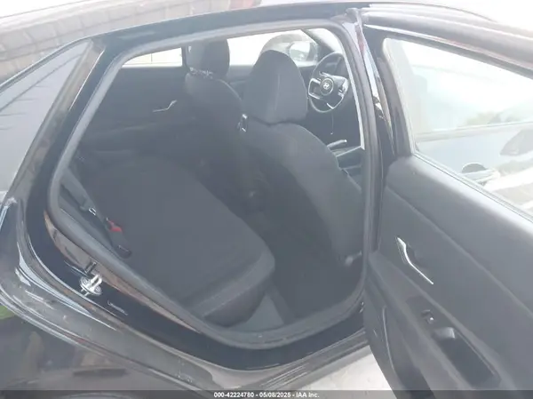 5NPLM4AG3PH103012 2023 HYUNDAI ELANTRA - Image 8