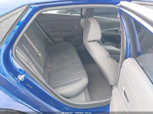 5NPLM4AG3PH105813 2023 HYUNDAI ELANTRA - Image 8