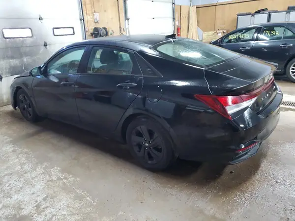 5NPLM4AG4MH002539 2021 HYUNDAI ELANTRA - Image 2