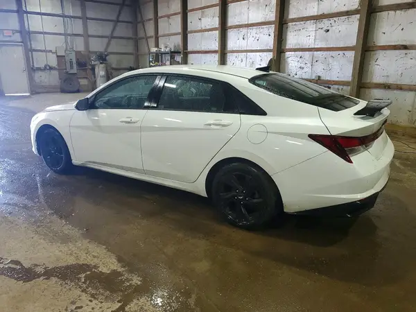 5NPLM4AG4MH002881 2021 HYUNDAI ELANTRA - Image 2