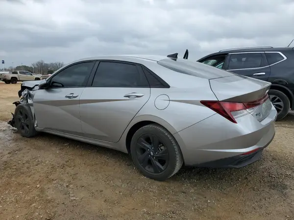 5NPLM4AG4MH003108 2021 HYUNDAI ELANTRA - Image 2