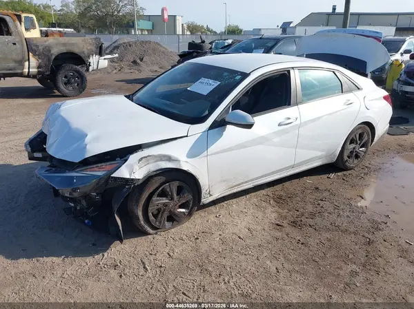 5NPLM4AG4MH004372 2021 HYUNDAI ELANTRA - Image 2