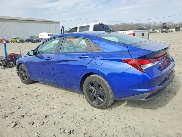 5NPLM4AG4MH004470 2021 HYUNDAI ELANTRA - Image 2