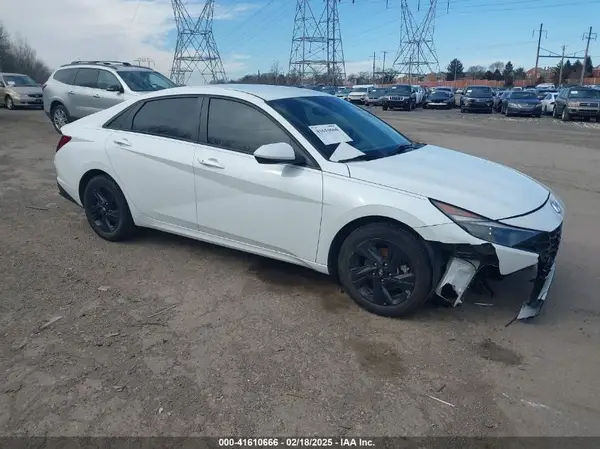 5NPLM4AG4MH004808 2021 HYUNDAI ELANTRA - Image 1