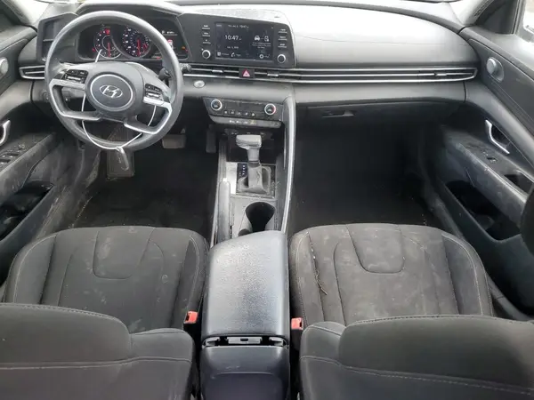 5NPLM4AG4MH008213 2021 HYUNDAI ELANTRA - Image 8