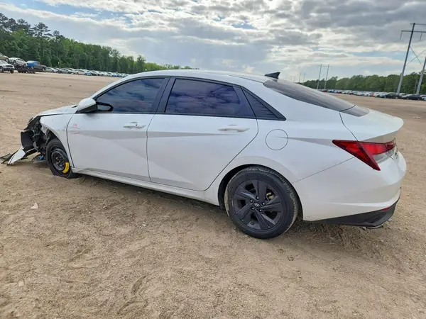 5NPLM4AG4MH017459 2021 HYUNDAI ELANTRA - Image 2