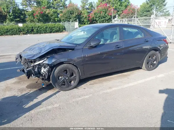 5NPLM4AG4MH017624 2021 HYUNDAI ELANTRA - Image 2