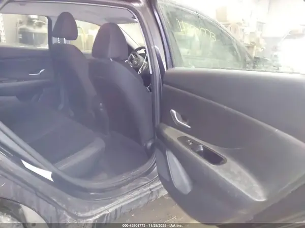 5NPLM4AG4MH017882 2021 HYUNDAI ELANTRA - Image 8