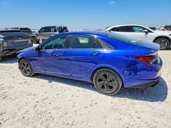 5NPLM4AG4MH031166 2021 HYUNDAI ELANTRA - Image 2