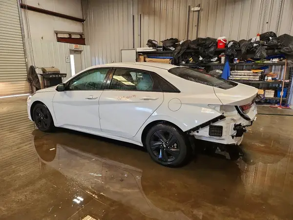 5NPLM4AG4MH031202 2021 HYUNDAI ELANTRA - Image 2