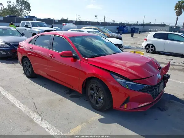 5NPLM4AG4MH032849 2021 HYUNDAI ELANTRA - Image 1