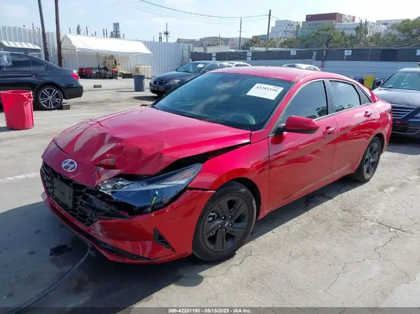 5NPLM4AG4MH032849 2021 HYUNDAI ELANTRA - Image 2
