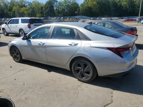 5NPLM4AG4MH043897 2021 HYUNDAI ELANTRA - Image 2
