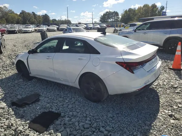 5NPLM4AG4MH046122 2021 HYUNDAI ELANTRA - Image 2