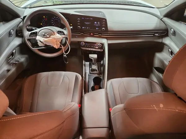 5NPLM4AG4MH048856 2021 HYUNDAI ELANTRA - Image 8