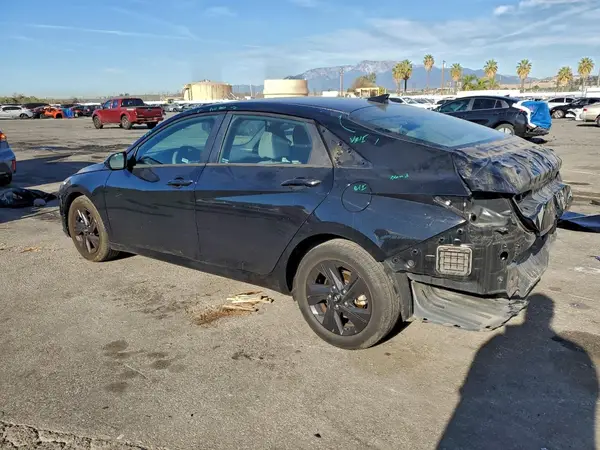 5NPLM4AG4MH052440 2021 HYUNDAI ELANTRA - Image 2