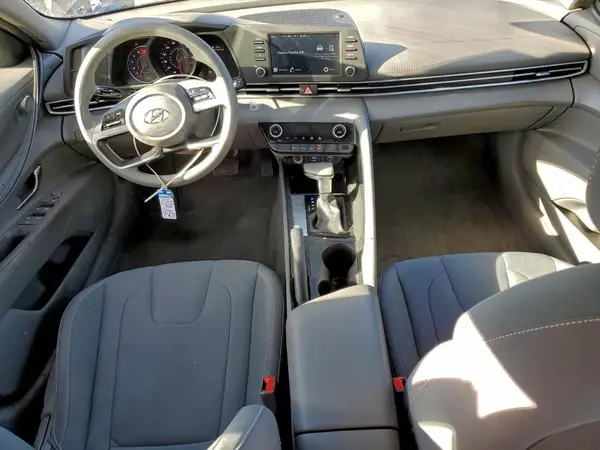 5NPLM4AG4MH052440 2021 HYUNDAI ELANTRA - Image 8