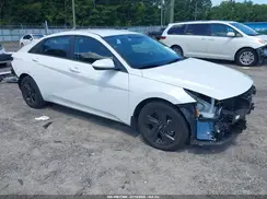 5NPLM4AG4NH056795 2022 HYUNDAI ELANTRA