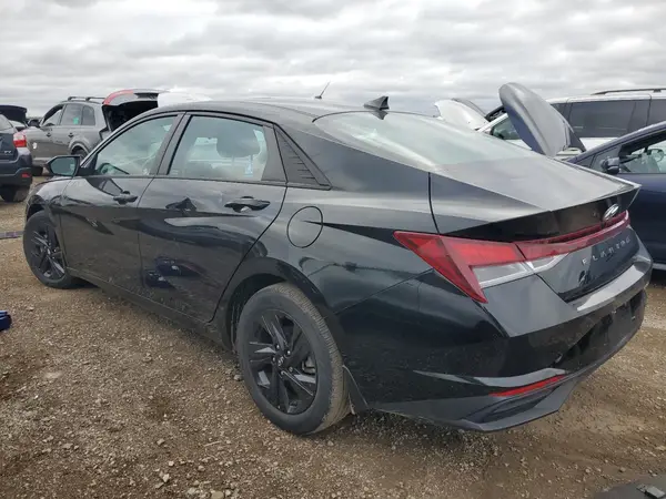 5NPLM4AG4NH064105 2022 HYUNDAI ELANTRA - Image 2