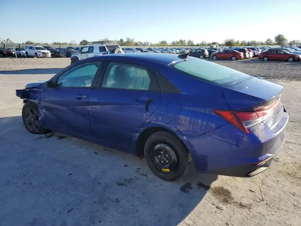 5NPLM4AG4NH064699 2022 HYUNDAI ELANTRA - Image 2