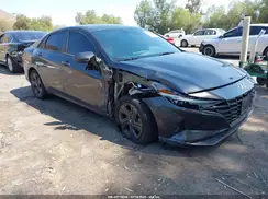 5NPLM4AG4NH065741 2022 HYUNDAI ELANTRA